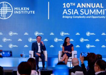 Malaysia’s Economic Odyssey: YAB Dato’ Seri Anwar Ibrahim, the Prime Minister’s Visit to 10th Asia Summit, Singapore