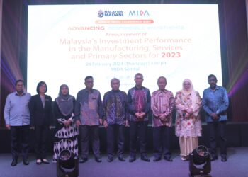 Malaysia Secures Historic RM329.5 Billion in Approved Investments, Generating Close to 130,000 Jobs in 2023